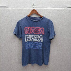 NASA Logo Blue tee Sz M Red White and Blue print